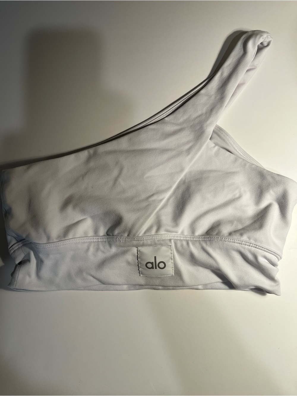 Alo One-Shoulder Sports Bra size M🎀🎀